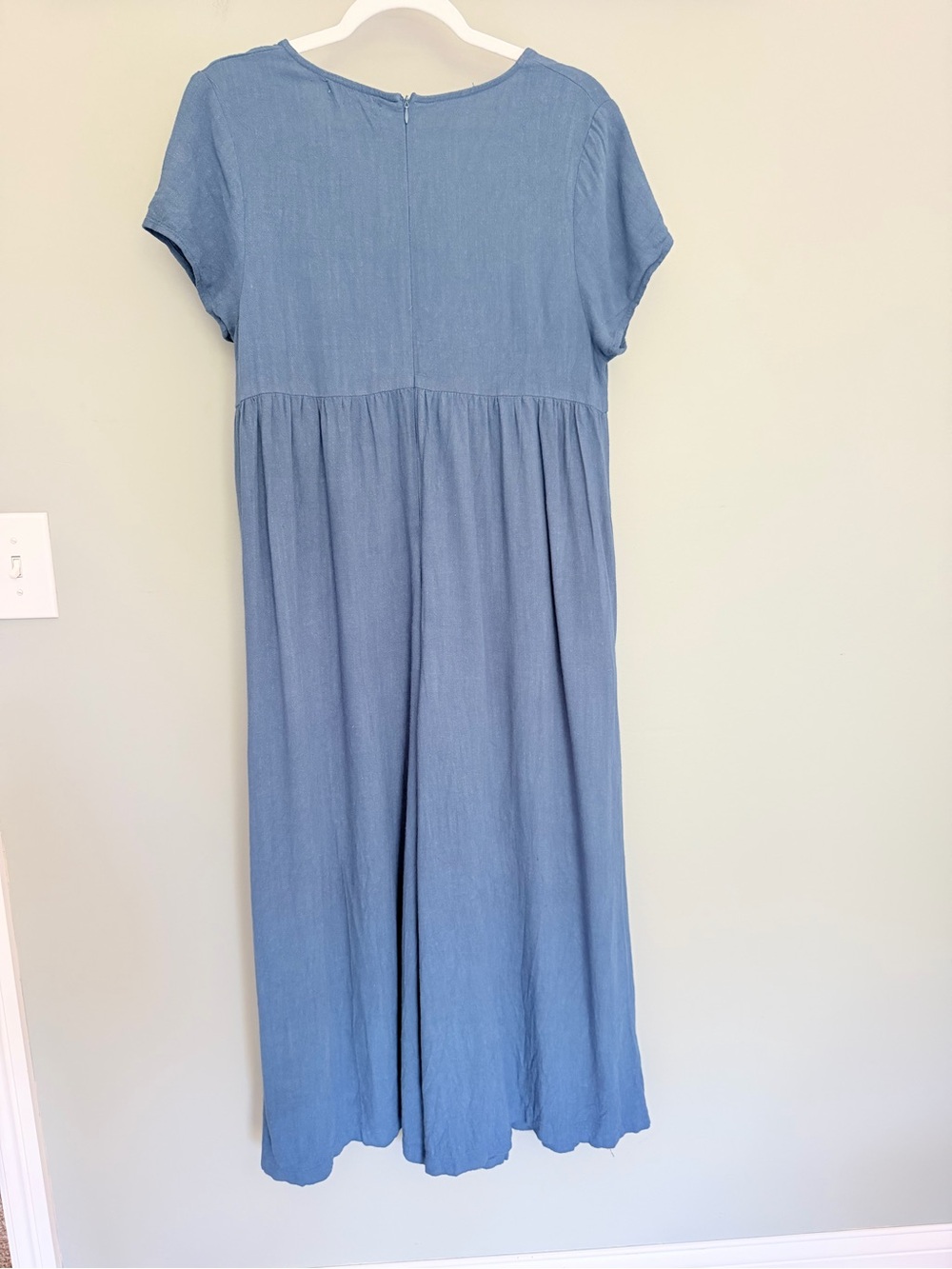 NATURAL LIFE Deep V Wide-Leg Jumpsuit in Denim Blue - Picture 8 of 16